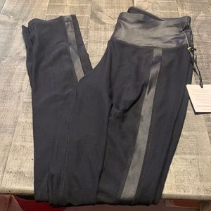 NWT 90 Degree leggings.
